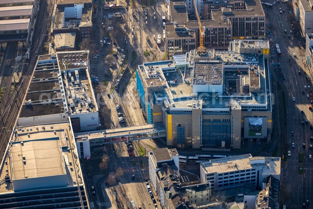 Aerial photograph Düsseldorf - Building of the cinema - movie theater Ufa Palast in the district Stadtmitte in Duesseldorf in the state North Rhine-Westphalia, Germany