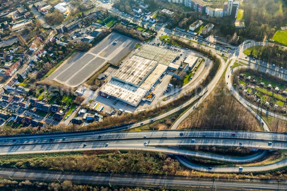 Herne from the bird's eye view: Leisure Centre - Amusement Park Monza Indoor Kart GmbH on Dorstener Strasse in the district Wanne-Eickel in Herne in the state North Rhine-Westphalia, Germany