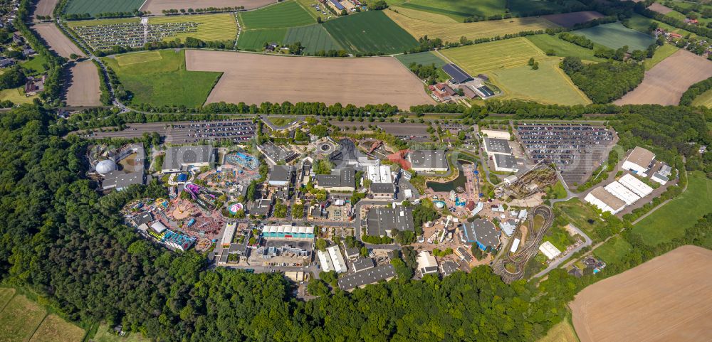 Bottrop from the bird's eye view: Leisure Centre - Amusement Park Movie Park Germany on Warner-Allee in Bottrop at Ruhrgebiet in the state North Rhine-Westphalia, Germany