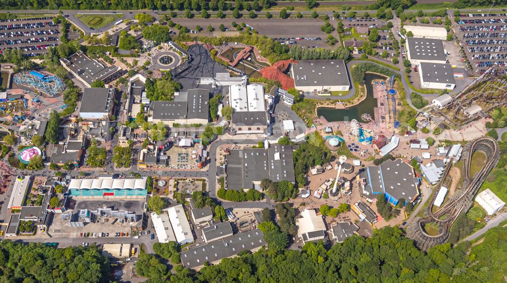 Aerial image Bottrop - Leisure Centre - Amusement Park Movie Park Germany on Warner-Allee in Bottrop at Ruhrgebiet in the state North Rhine-Westphalia, Germany