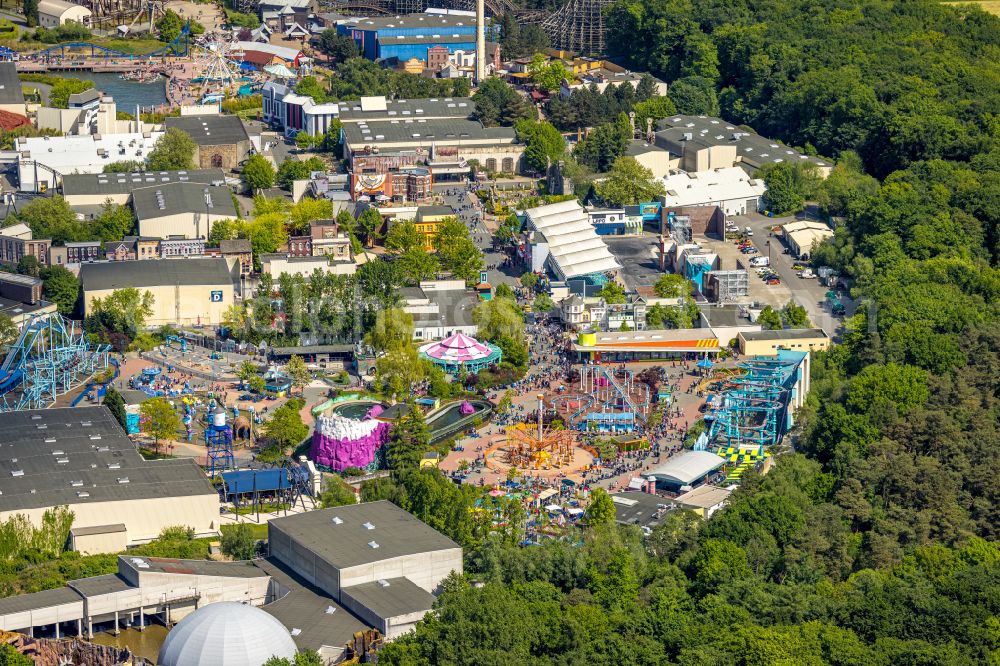 Bottrop from above - Leisure Centre - Amusement Park Movie Park Germany on Warner-Allee in Bottrop at Ruhrgebiet in the state North Rhine-Westphalia, Germany