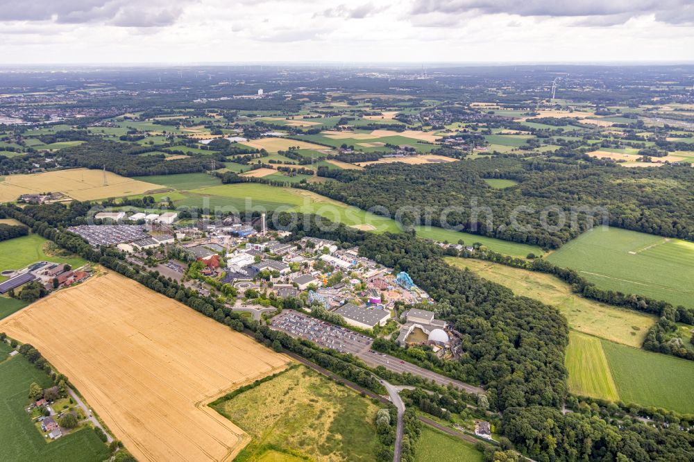 Bottrop from the bird's eye view: Leisure Centre - Amusement Park Movie Park Germany on Warner-Allee in Bottrop at Ruhrgebiet in the state North Rhine-Westphalia, Germany