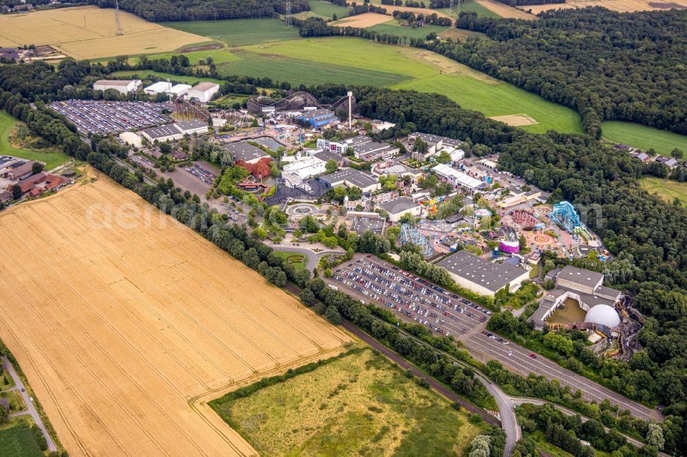 Bottrop from above - Leisure Centre - Amusement Park Movie Park Germany on Warner-Allee in Bottrop at Ruhrgebiet in the state North Rhine-Westphalia, Germany