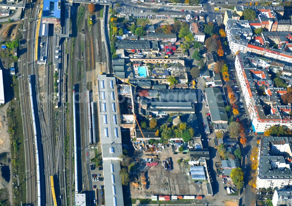 Berlin from the bird's eye view: Leisure Centre - Amusement Park RAW-Gelaende along the Revaler Strasse in the district Friedrichshain in Berlin, Germany