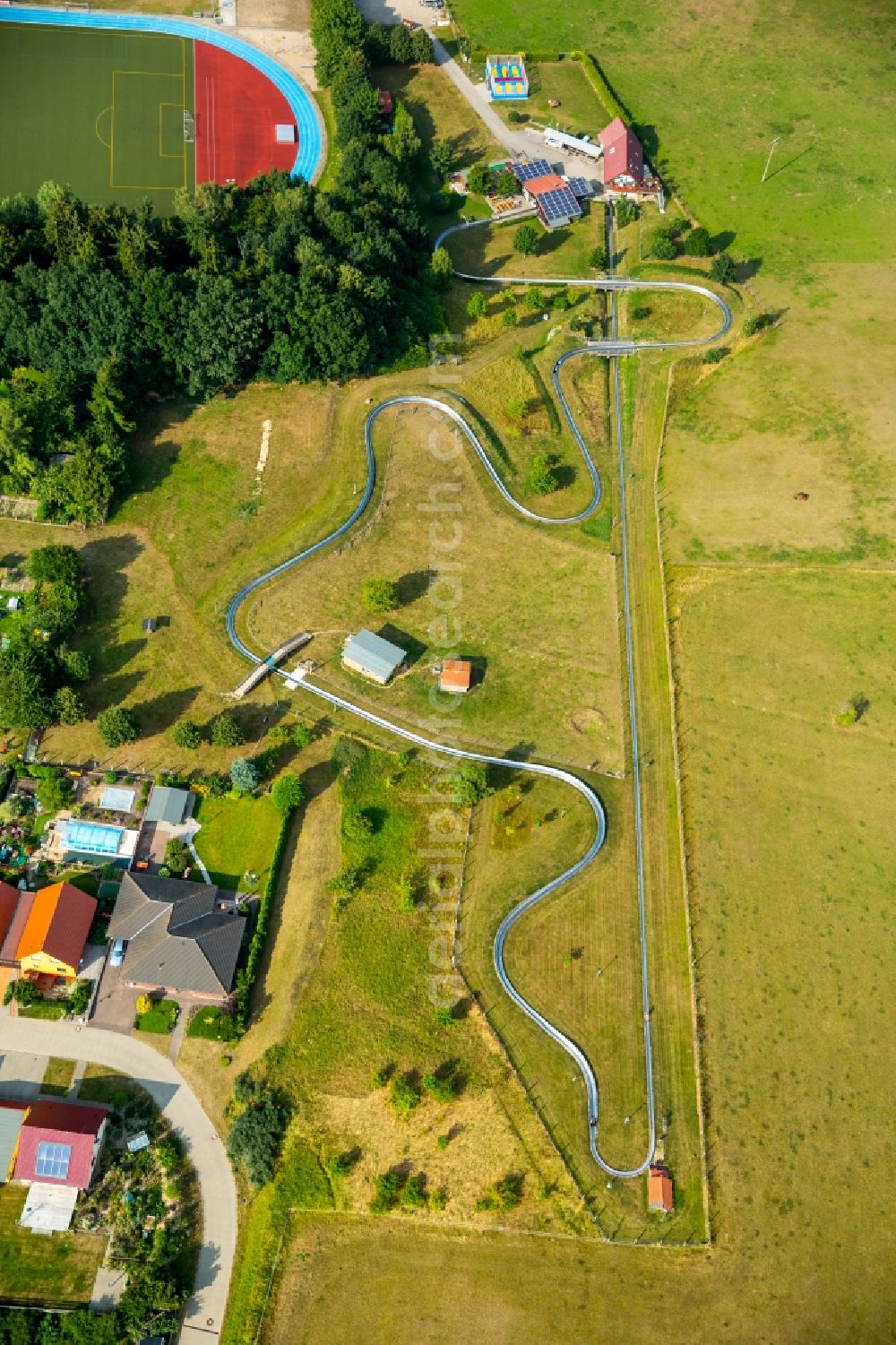 Burg Stargard from the bird's eye view: Leisure center of the summer toboggan run at Teschendorfer avenue in Burg Stargard in the state Mecklenburg - Western Pomerania