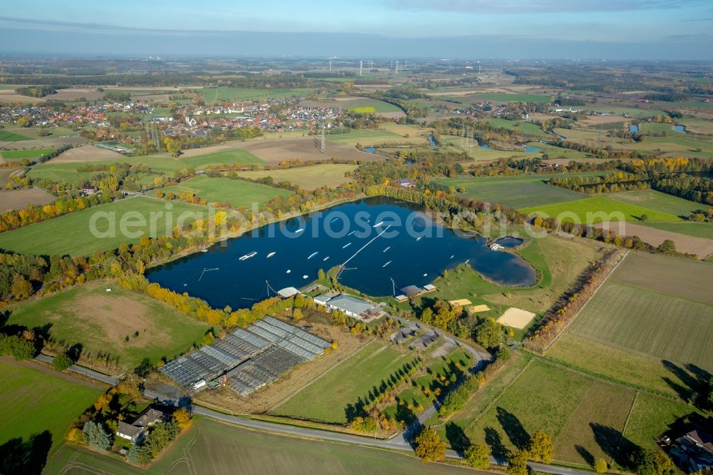 Aerial photograph Hamm - Leisure center of water skiing - racetrack in Hamm in the state North Rhine-Westphalia