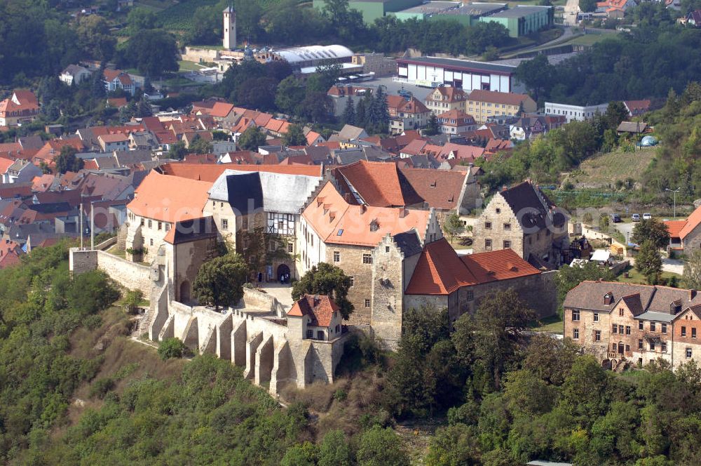 Aerial photograph Freyburg - Strasse der Romank: Einst die stärkste und nächst der Wartburg-Stiftung Eisenach wohl die bedeutendste Burg der Thüringer Landgrafen. 1992 wurde die Kernburg nach über 20jähriger Schließung und vielen Restaurierungsarbeiten wieder der Öffentlichkeit zugänglich gemacht.