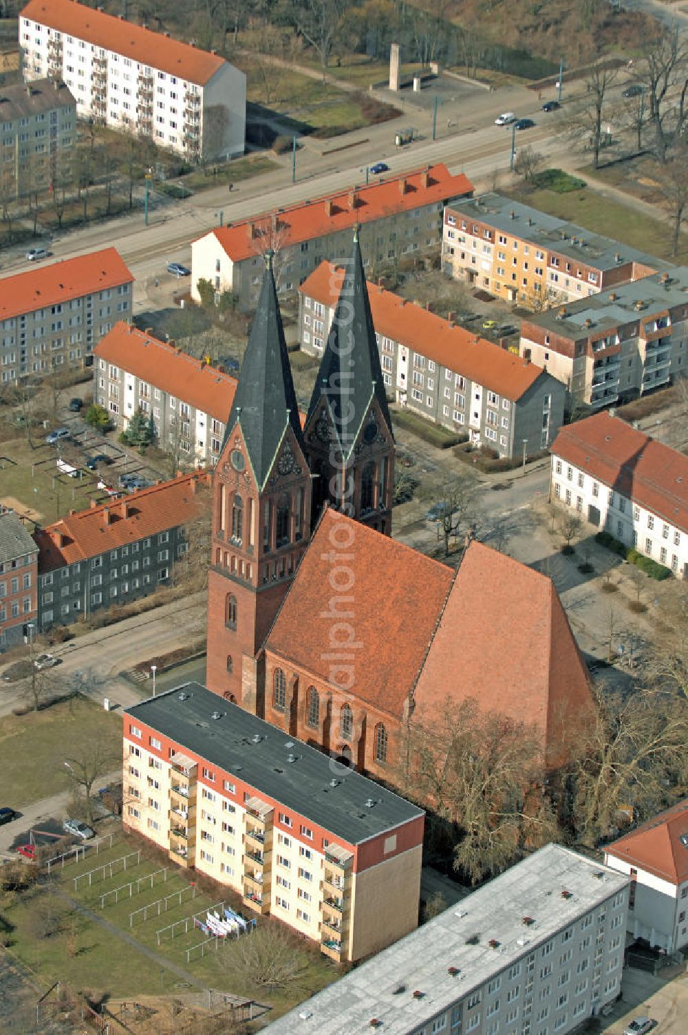 Frankfurt (Oder) from above - Blick auf die Friedenskirche in Frankfurt (Oder). Die frühere Nicolaikirche ist der im Ursprung älteste Steinbau in Frankfurt (Oder). View of the Peace Church in Frankfurt (Oder). The former Nicolai Church is the oldest stone building in Frankfurt (Oder).