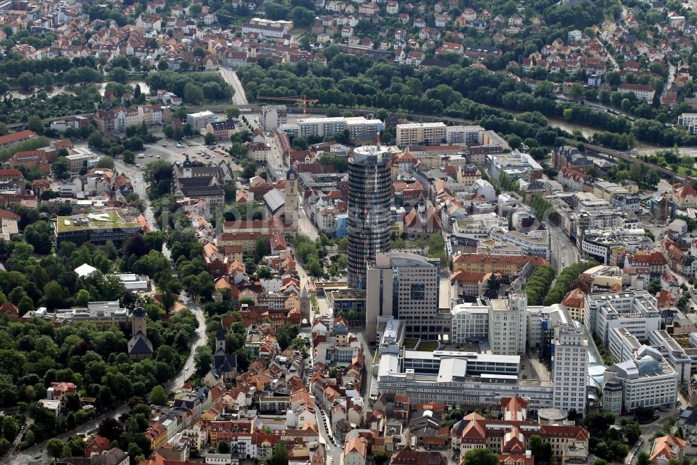 Aerial photograph Jena - Important building of the Friedrich-Schiller-University Jena located in the city center of the city on the Saale in Thuringia. Prominent buildings at the science location are the high-rise building 59 by architect Hans Schlag that has been transformed in recent years by the architect Roedl and Barschel and the tallest building in the City of Jentower. From the historic Jena are in the picture, the Church of St. Michael and the Church of St. John Baptist to see