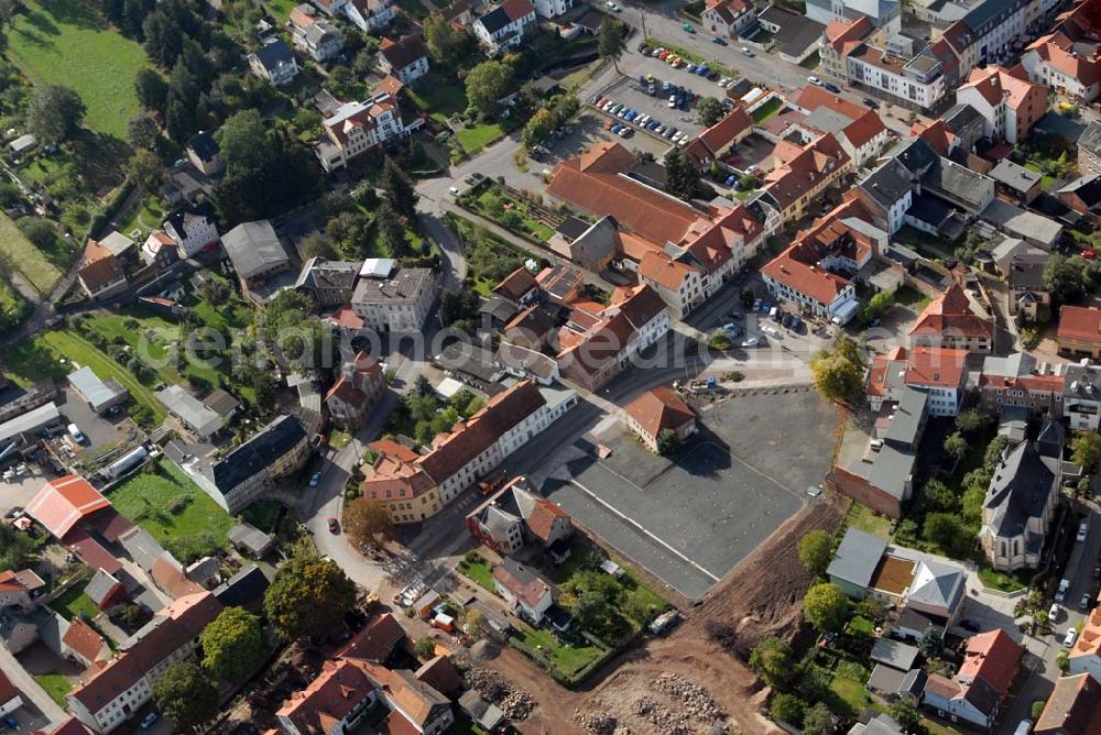 Friedrichroda from above - Blick auf den alten Rathausplatz in der Kleinstadt Friedrichroda. Sie ist ein staatlich anerkannter Luftkurort und liegt im Nordwesten des Thüringer Waldes.