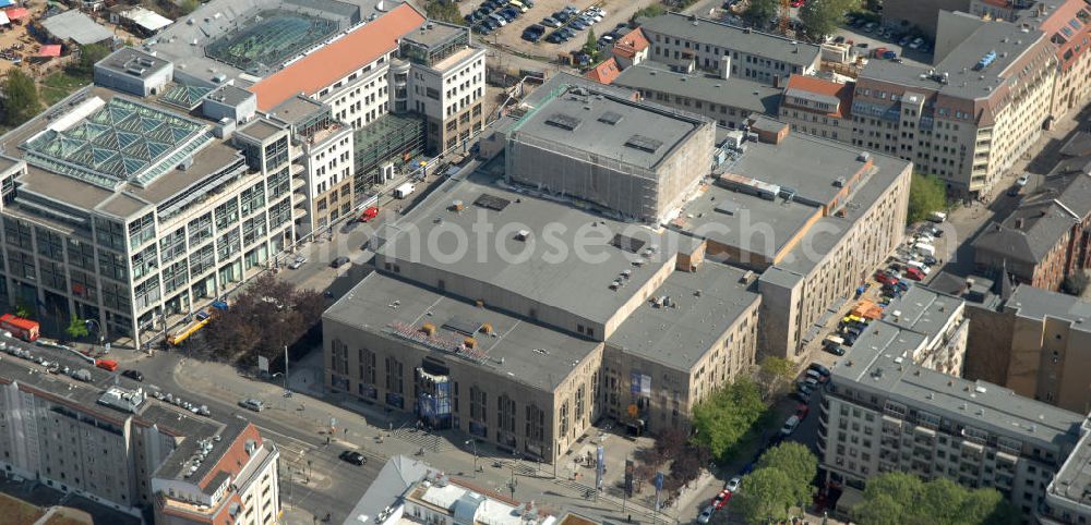 Berlin from above - Berlin 28.04.210 Blick auf den Friedrichstadtpalast, ein Revuetheater in Berlin-Mitte. View of the Friedrichstadtpalast, a revue theatre in the district Mitte.