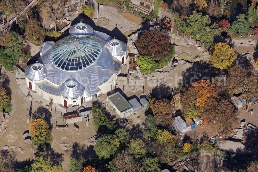 Aerial photograph München - Zoo grounds Hellabrunn in Munich, Bavaria. The picture shows the monumentally protected elephant house immediately before reopening