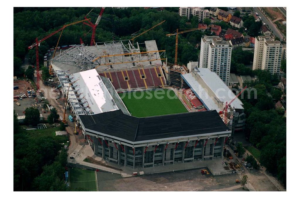 Aerial image Kaiserslautern (Rheinland-Pfalz ) - Blick auf das Fritz-Walter-Stadion des 1. FC Kaiserslautern. Der Erweiterungbau seit 2002 auf 48.500 Sitzplätze (Osterweiterung) wird im November 2005 abgeschlossen sein. Das Fritz-Walter-Stadion ist einer von 12 Austragungsorte bei der Fußball WM 2006.The Fritz-Walter soccer stadium in Kaiserslautern is seen in this August 28, 2005 file picture.