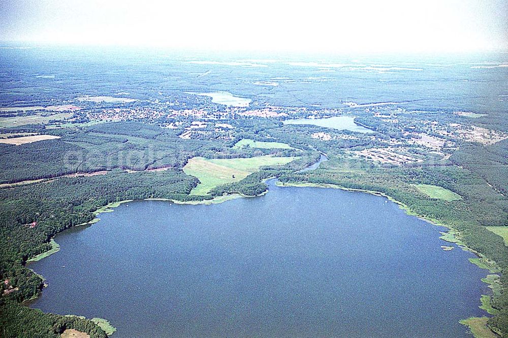 Aerial photograph Fürstenberg / Brandenburg - Fürstenberg an der Havel / Brandenburg Seenlandschaft südöstlich von Fürstenberg an der Havel in Brandenburg.