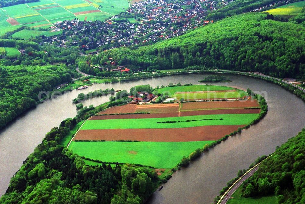 Aerial image Kassel - Reflowed on the Fulda is a peninsula in the 12th Kragenhof Century monastery founded, operated ecologically since 1983