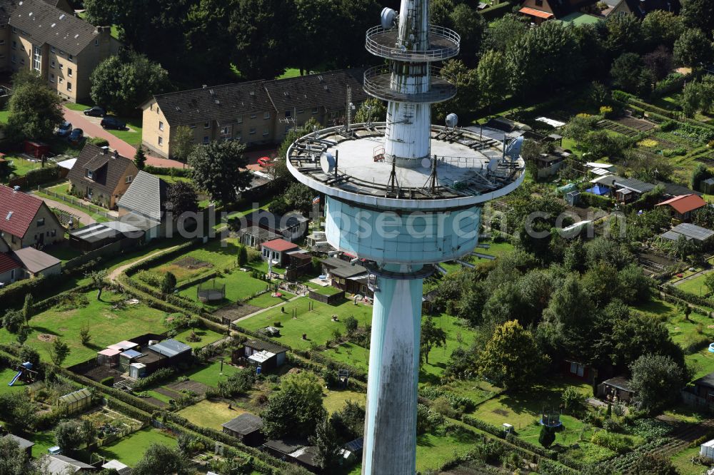 Aerial image Heide - Funkturm and transmission system as basic network transmitter and Fernmeldeturm on street Neuwerkstrasse in Heide in the state Schleswig-Holstein, Germany