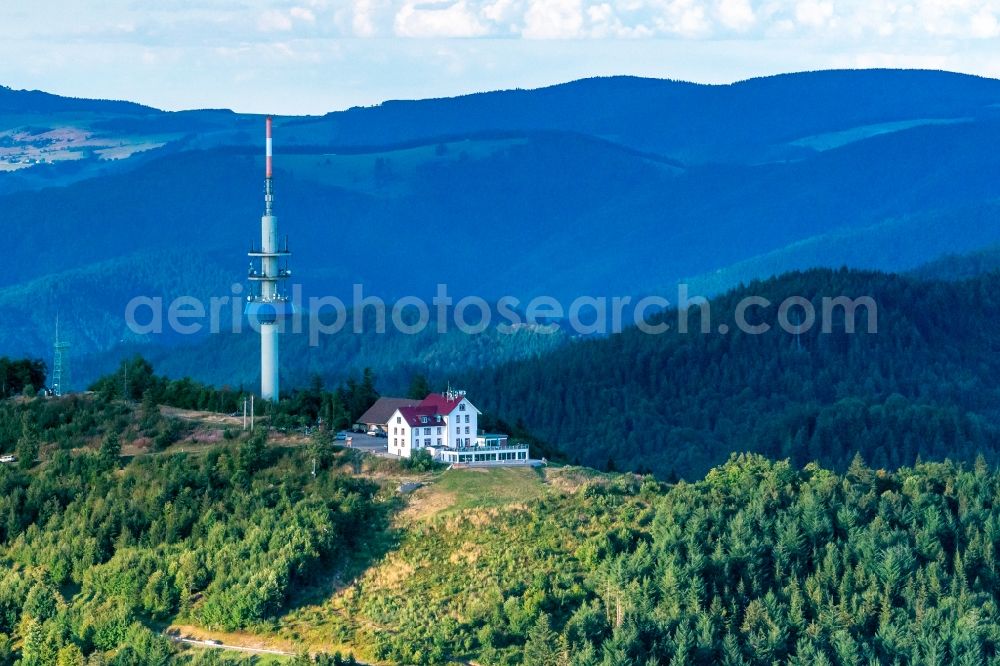 Schliengen from the bird's eye view: Funkturm and transmission system as basic network transmitter Hoch Blauen in Schliengen in the state Baden-Wurttemberg, Germany