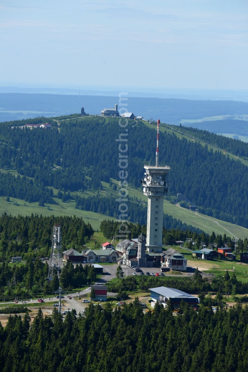 Aerial image Jachymov - Sankt Joachimsthal - Radio tower and transmitter on the crest of the mountain range Klinovec - Keilberg in Jachymov - Sankt Joachimsthal in Cechy - Boehmen, Czech Republic