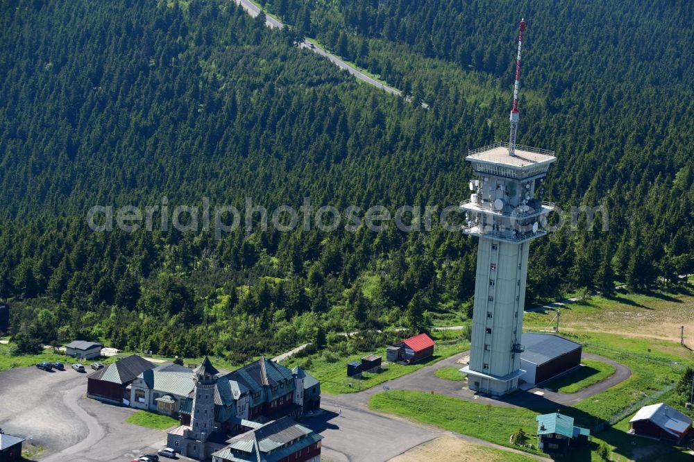 Jachymov - Sankt Joachimsthal from the bird's eye view: Radio tower and transmitter on the crest of the mountain range Klinovec - Keilberg in Jachymov - Sankt Joachimsthal in Cechy - Boehmen, Czech Republic