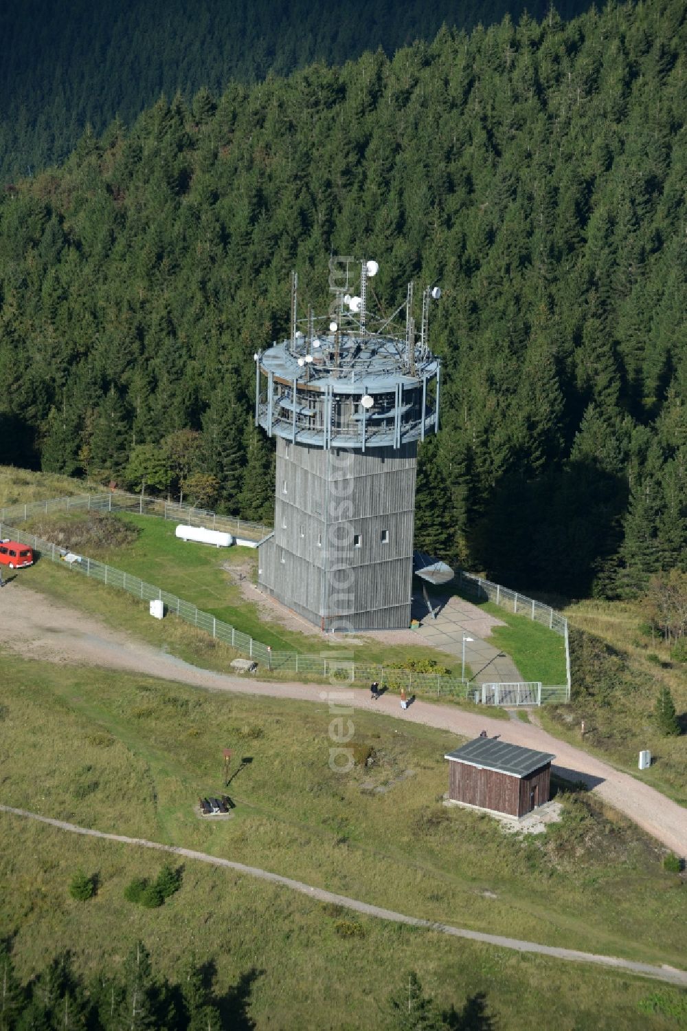 Aerial photograph Gehlberg - Radio tower and transmitter on the crest of the mountain range Schneekopf in Gehlberg in the state Thuringia