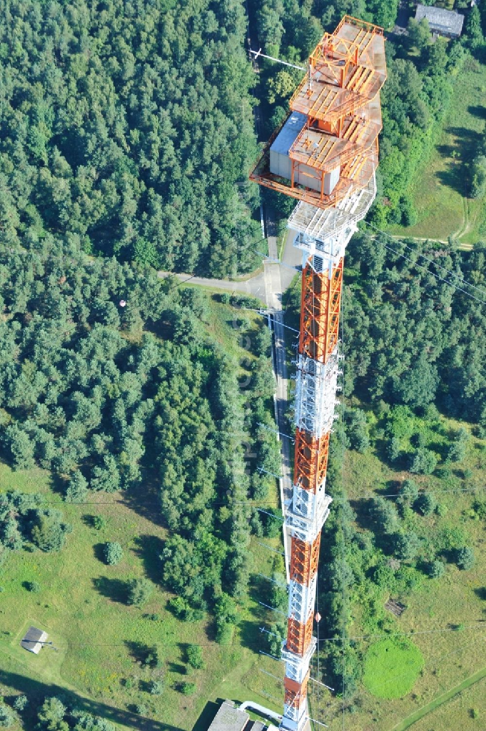 Dannenberg from the bird's eye view: The radio tower at Höhbeck Dannenberg in Lower Saxony