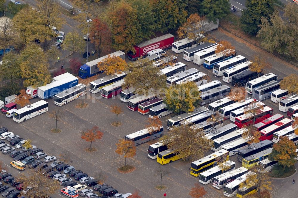 Dortmund from the bird's eye view: BVB football match Schalke in the Borusseum, the Signal Iduna Park stadium in Dortmund