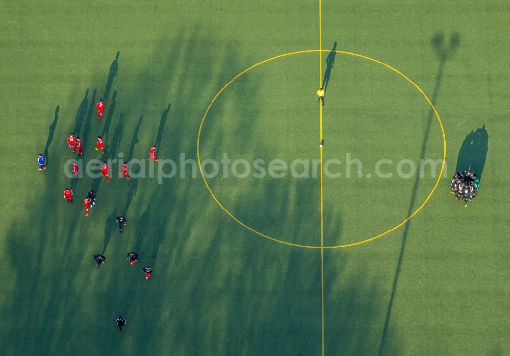 Aerial image Herne - Sports grounds and football pitch Stadt Herne Sportplatz Volkspark in of Bonifatiusstrasse in Herne in the state North Rhine-Westphalia, Germany