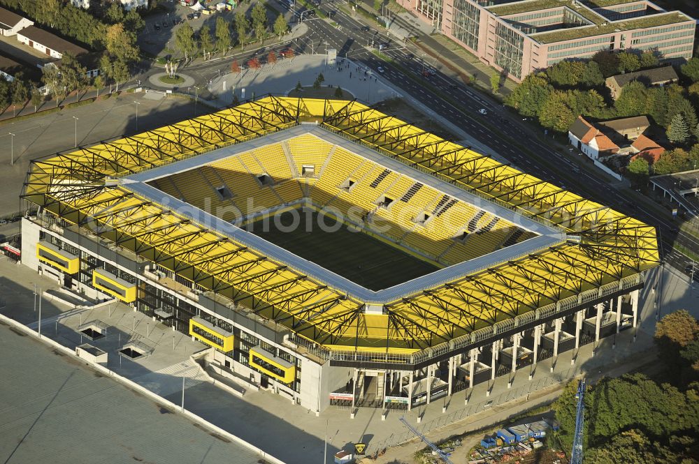 Aachen from the bird's eye view: Football stadium tivoli of the football club TSV Alemannia Aachen GmbH on the Am Sportpark Soers in Aachen in the state North Rhine-Westphalia, Germany