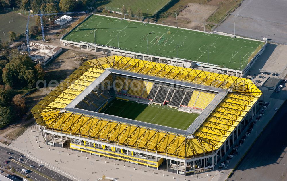 Aerial image Aachen - Football stadium tivoli of the football club TSV Alemannia Aachen GmbH on the Am Sportpark Soers in Aachen in the state North Rhine-Westphalia, Germany