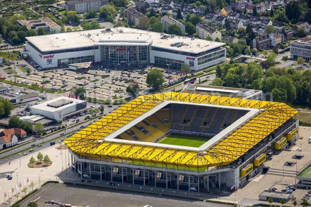 Aachen from the bird's eye view: Football stadium tivoli of the football club TSV Alemannia Aachen GmbH on the Am Sportpark Soers in Aachen in the state North Rhine-Westphalia, Germany