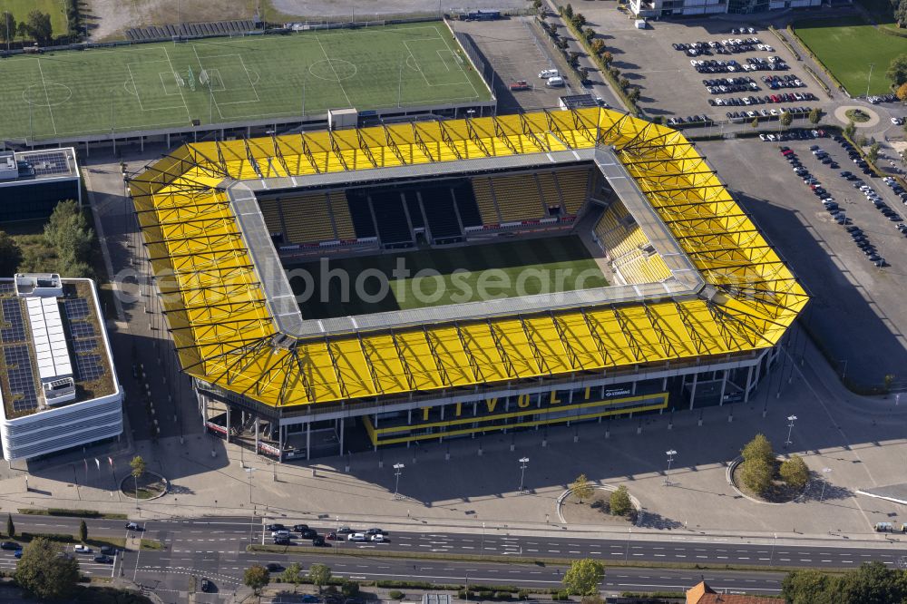 Aachen from the bird's eye view: Football stadium tivoli of the football club TSV Alemannia Aachen GmbH on the Am Sportpark Soers in Aachen in the state North Rhine-Westphalia, Germany