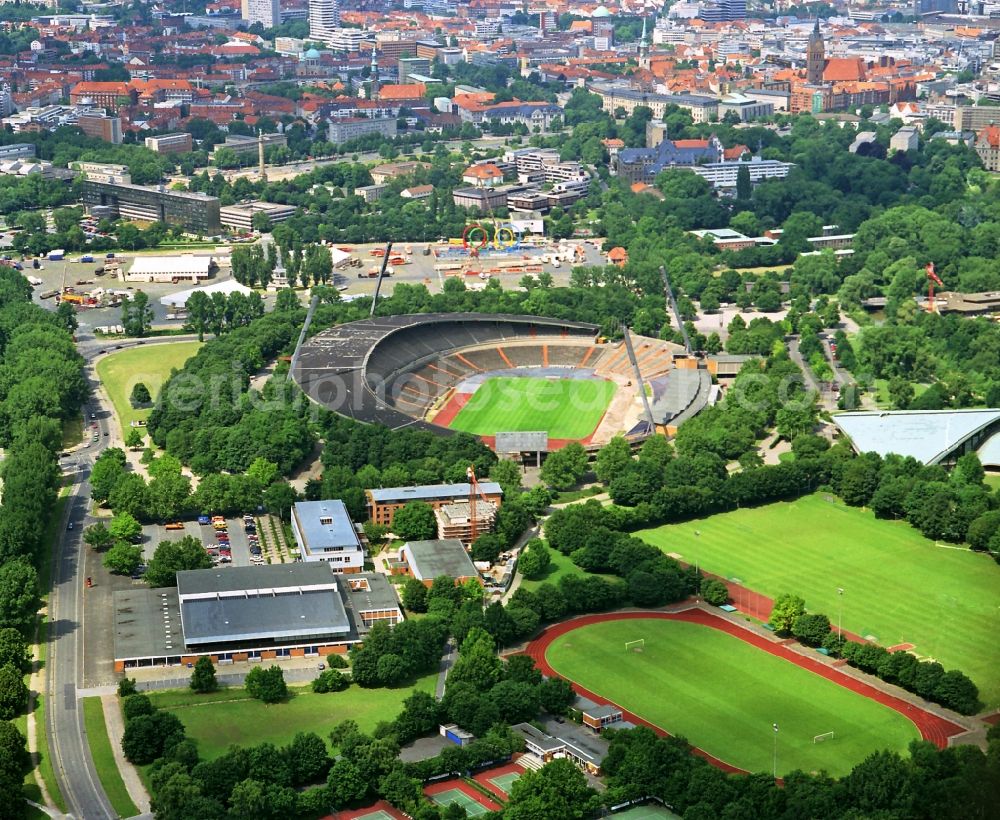 Aerial photograph Hannover - The Niedersachsenstadion, stadium in district Calenberger Neustadt of Hannover