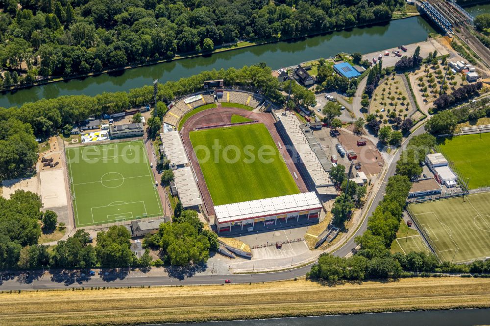 Aerial image Oberhausen - Football stadium Stadion Niederrhein on the Lindnerstrasse in Oberhausen in the state of North Rhine-Westphalia, Germany