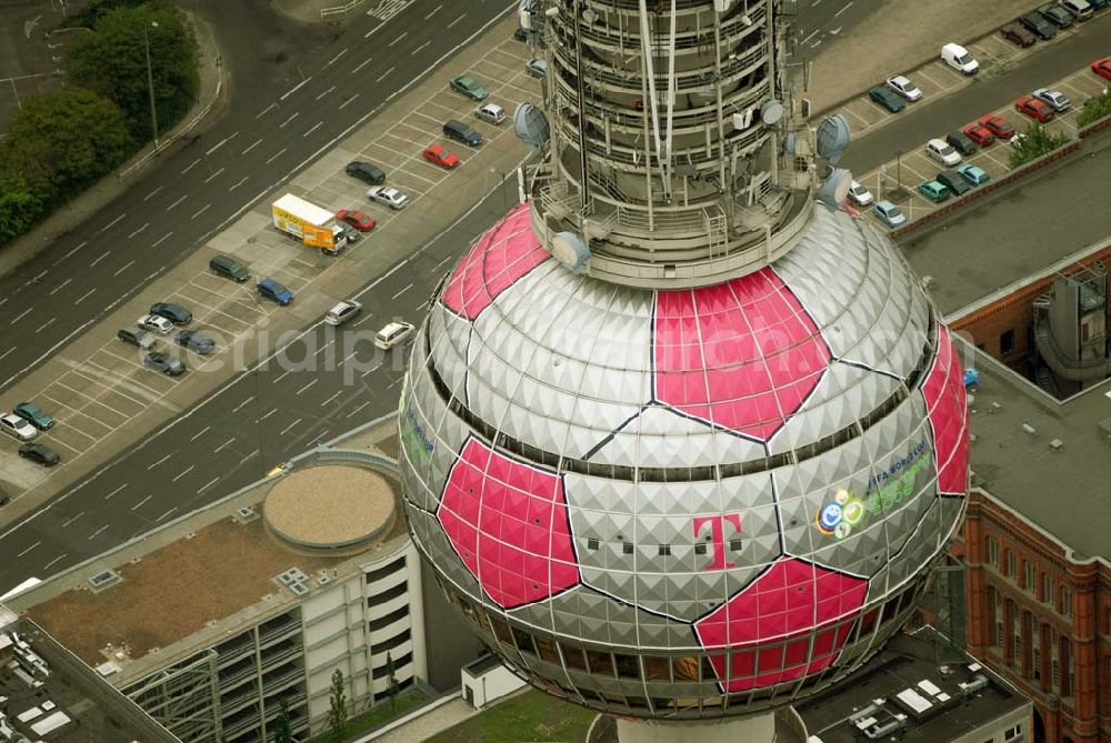 Aerial image Berlin - Blick auf die Fußballwerbung auf dem Berliner Fernsehturm