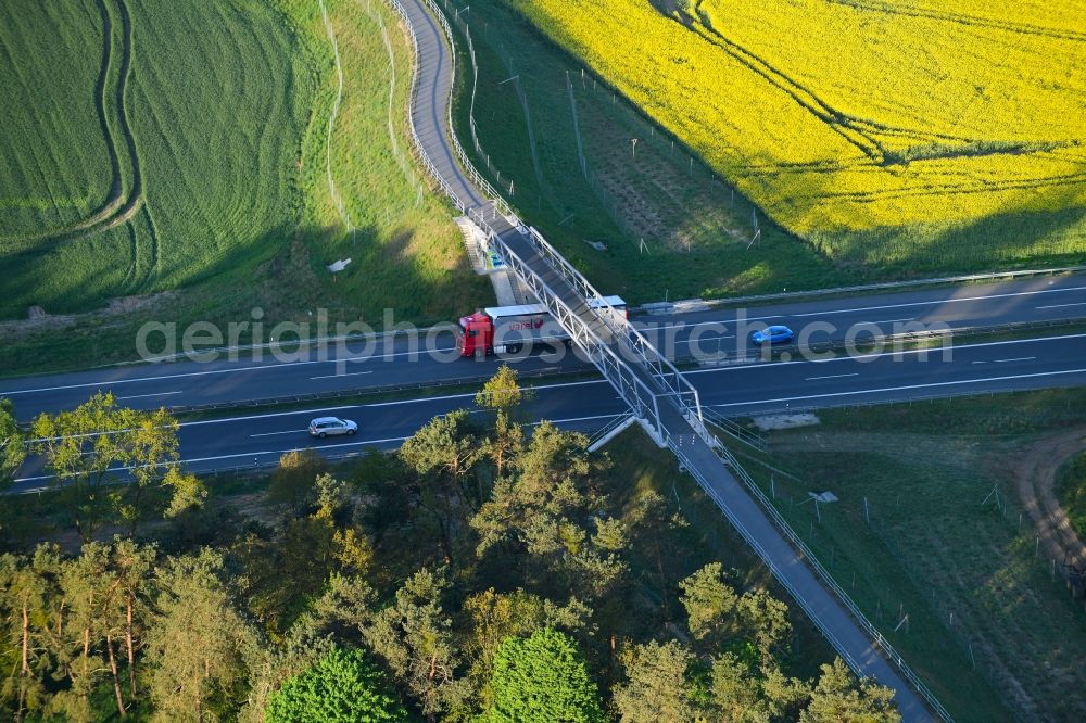 Flatow from above - Pedestrian bicycle bridge over the A24 m area Kuhhorst-Flatow, between the junctions Fehrbellin and Kremmen, in Flatow in the federal state Brandenburg, Germany