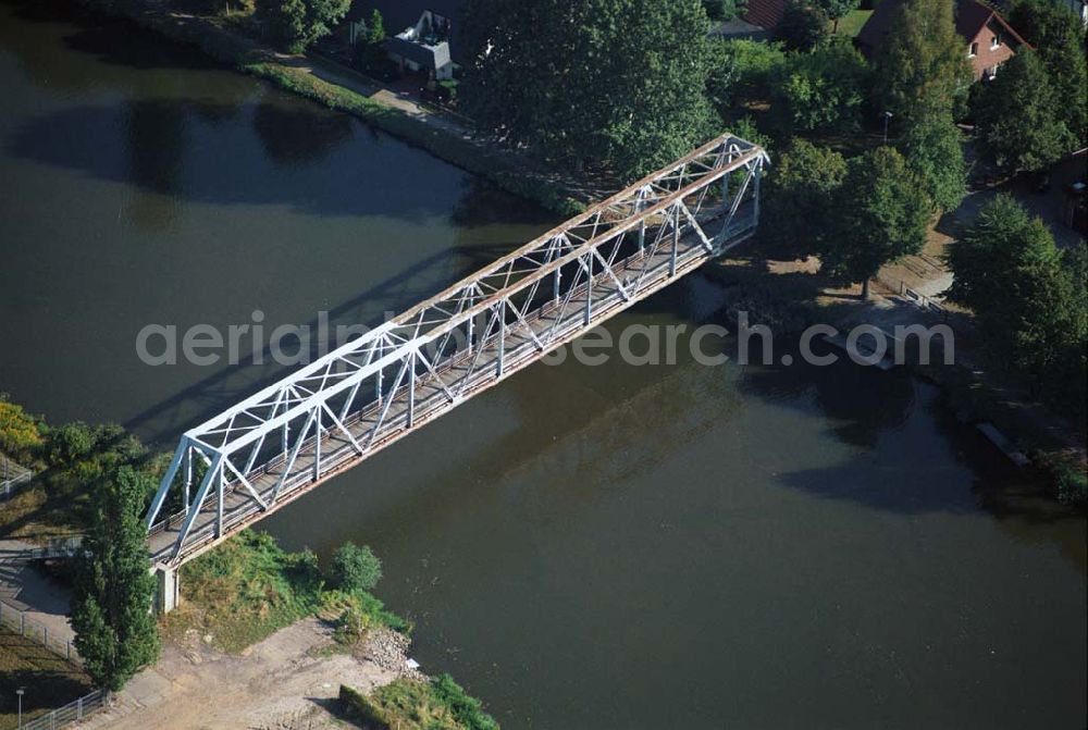 Aerial image Genthin - Blick auf die Fußwegbrücke Genthin