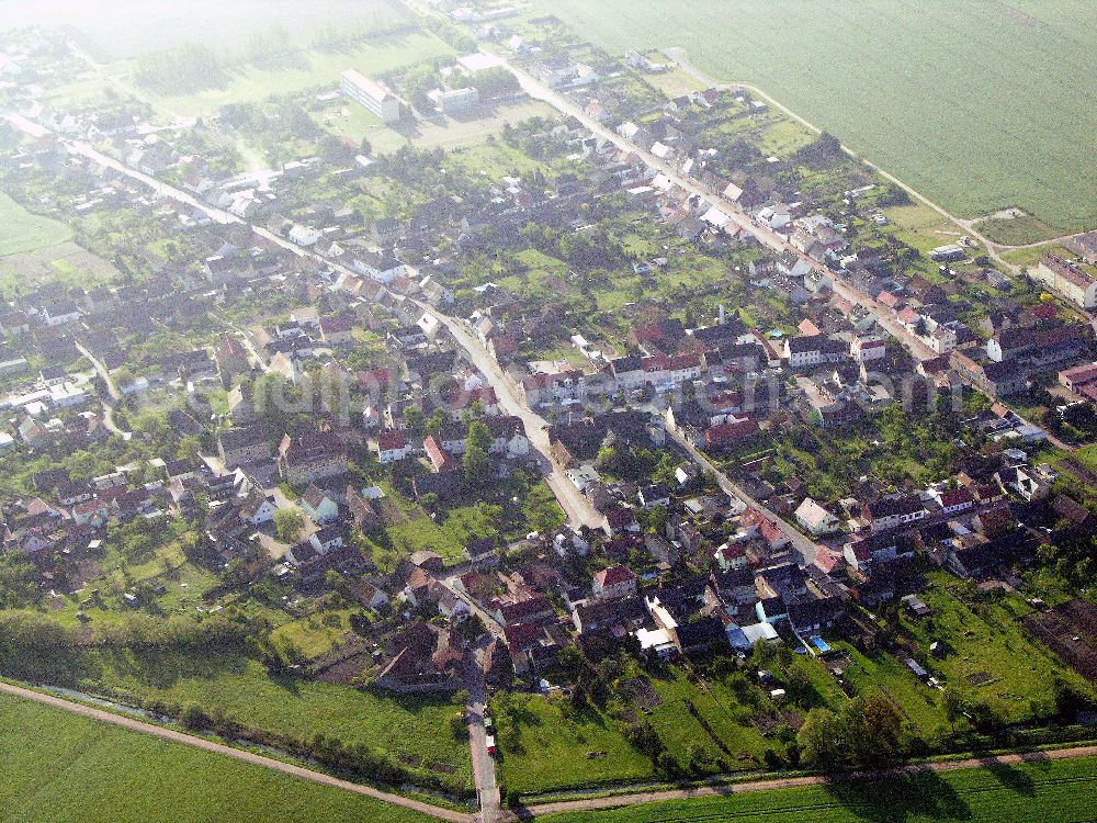 Gadegast in sachsen-Anhalt from above - Gadegast in Sachsen-Anhalt mit Blick auf den Ortskern und Ortsumfahrung in 06918 Gadegast / Sachsen-Anhalt