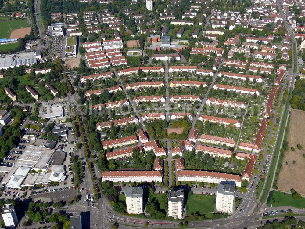 Aerial image Freiburg im Breisgau - Die Gartenstadt im Stadtteil Haslach in Freiburg, Baden-Württemberg. Sehr markant durch die fächerförmige Einfamilien-Reihenhaus-Bauweise. Es steht heute unter Denkmalschutz. The garden city in the district Haslach in Freiburg, Baden-Wuerttemberg. It's very remarkable due to the fan-shaped one family row house design. Nowadays it is listed as a historical monument.