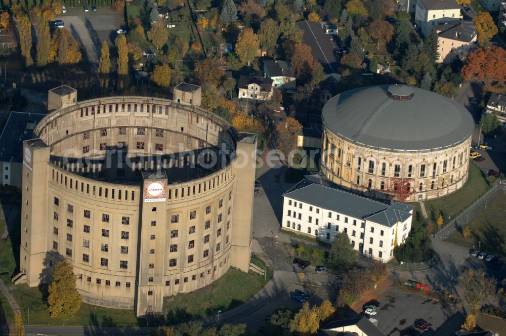 Dresden from the bird's eye view: Gasometer high storage tank on street Gasanstaltstrasse in the district Seidnitz in Dresden in the state Saxony, Germany