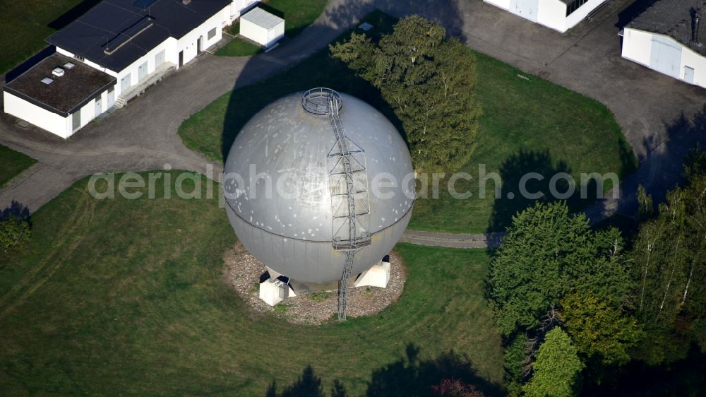 Aerial photograph Neuwied - Gasometer high storage tank on Hochstrasse in Neuwied in the state Rhineland-Palatinate, Germany