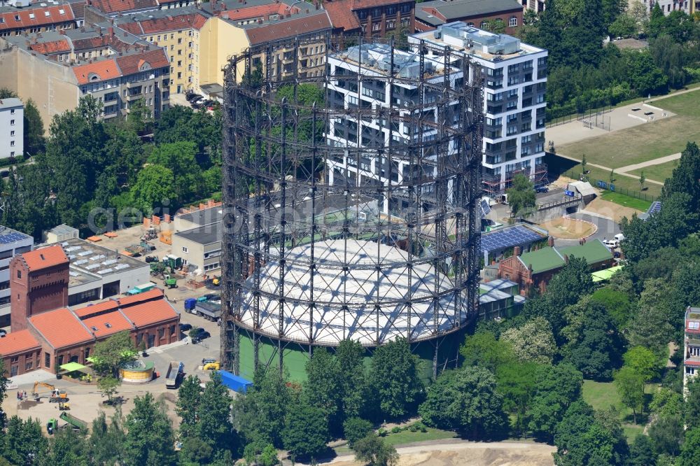 Berlin OT Schöneberg from above - View of ithe Gasometer Schoeneberg in Berlin