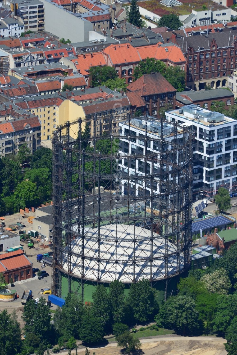 Berlin OT Schöneberg from the bird's eye view: View of ithe Gasometer Schoeneberg in Berlin