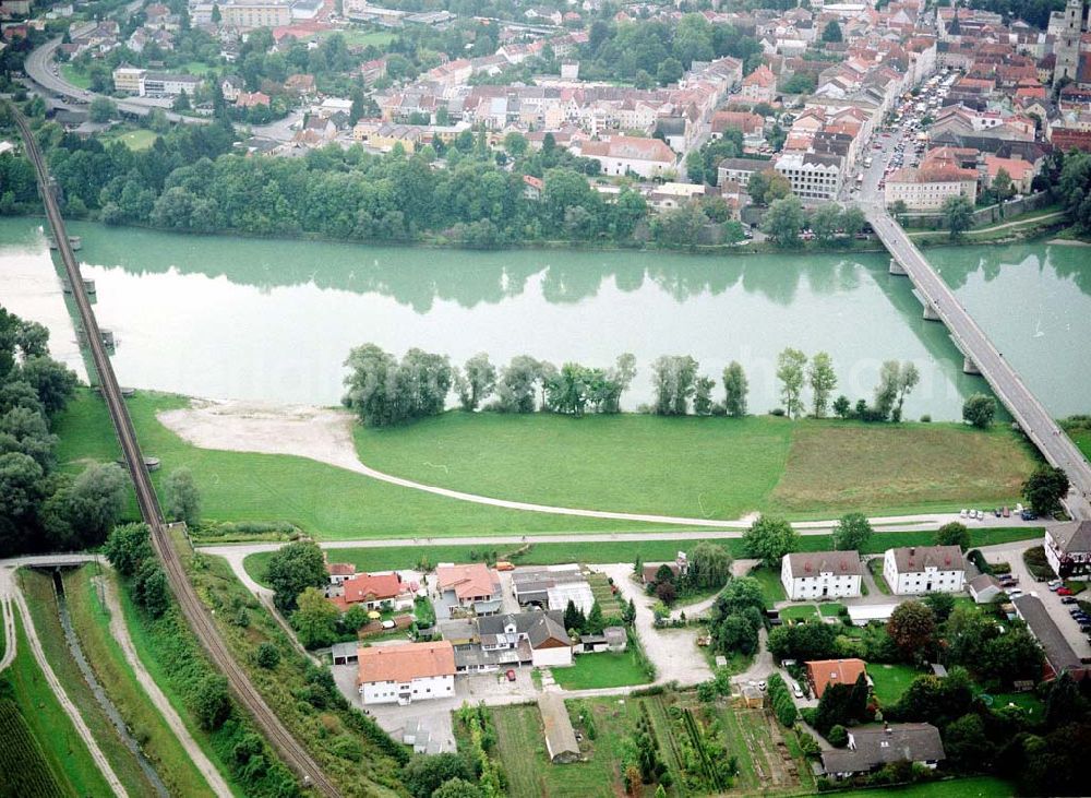 Aerial image Simbach am Inn / Bayern - Gasthaus an der Dr. Josef-Weigl Straße 2 in Simbach / Inn in Bayern.