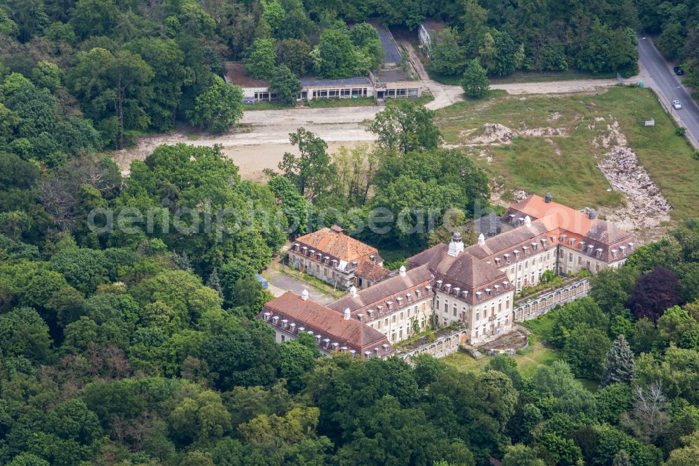 Berlin from the bird's eye view: Ruin of vacant building ehemalige Tuberkulose-Heilstaette Waldhaus on street Alt-Buch in the district Buch in Berlin, Germany