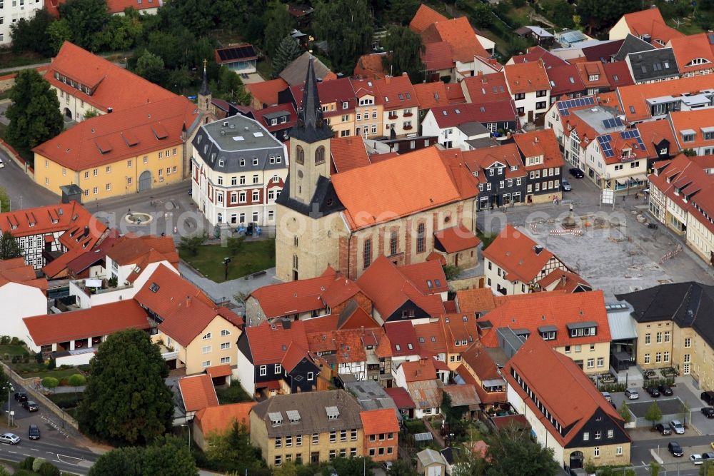 Aerial image Worbis - Area around the place Rossmarkt with the townhall, the local museum, the church St. Peter und Paul and the town liberay in Worbis in Thuringia