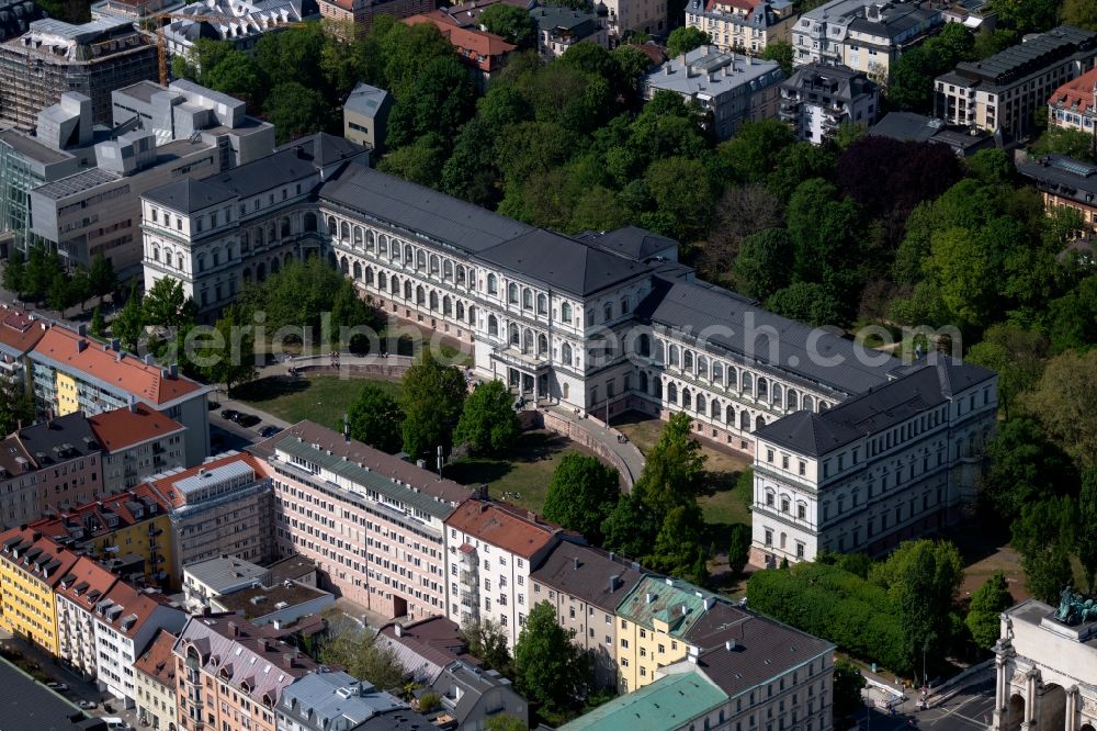 München from the bird's eye view: Building complex of the university Kunstakademie in Munich in the state Bavaria