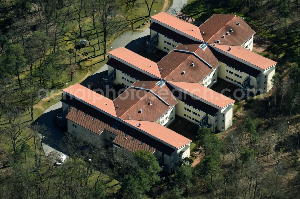 Berlin from the bird's eye view: Building the retirement home Alpenland Pflegeheime Berlin GmbH on Koepenicker Strasse in Berlin in Germany