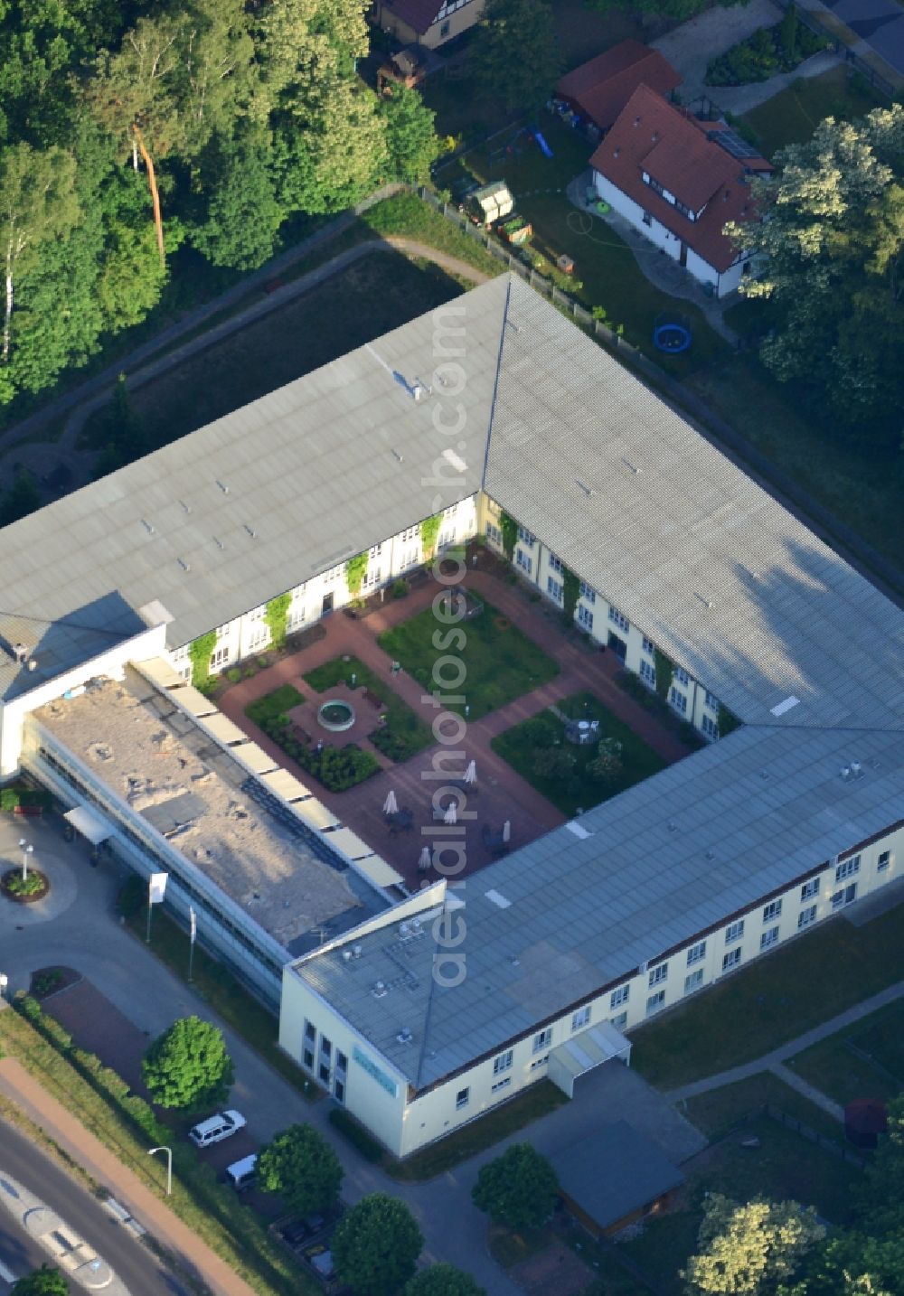 Hohen Neuendorf from the bird's eye view: Building the retirement home AMARITA Hohen Neuendorf GmbH in Hohen Neuendorf in the state Brandenburg