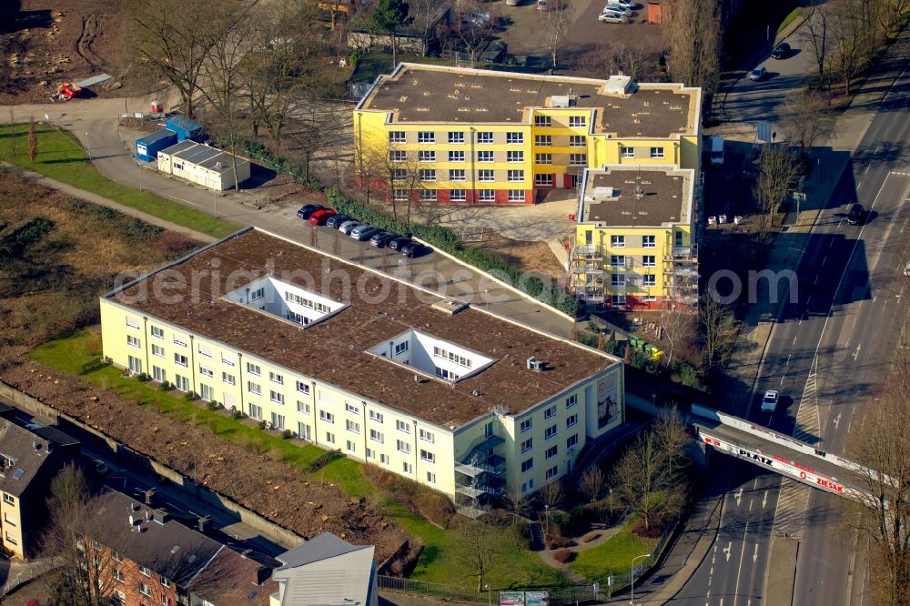 Aerial image Oberhausen - Building of the nursing home - Senior Residence of Workers' Samaritan Federation (ASB) in Oberhausen in North Rhine-Westphalia