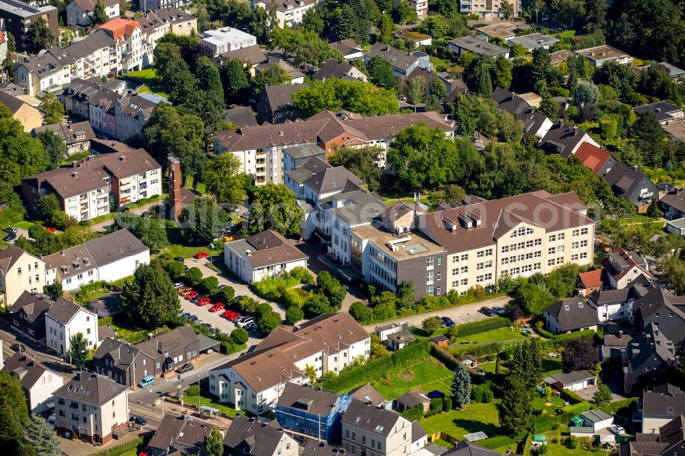 Bochum from the bird's eye view: Building the retirement home Augusta Ambulante Dienste gGmbH in the Dr.-C.-Strasse in Bochum in the state North Rhine-Westphalia